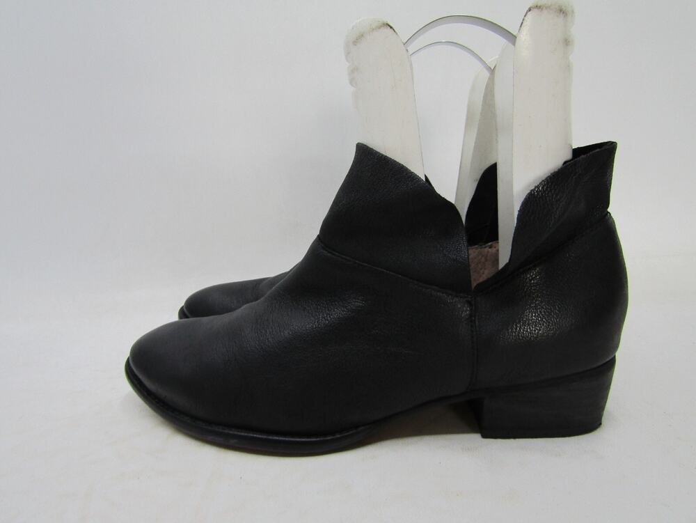 Seychelles Womens Size 9.5 M Black Leather Ankle Fashion Boots Bootie